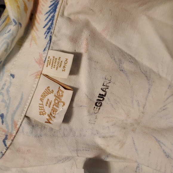 Billabong X Wrangler Cali yellow multi Sun floral Romper short coverall size S - Picture 6 of 6